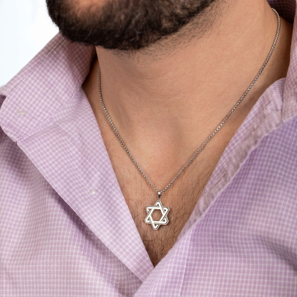 14k gold men small muscat Star Necklace